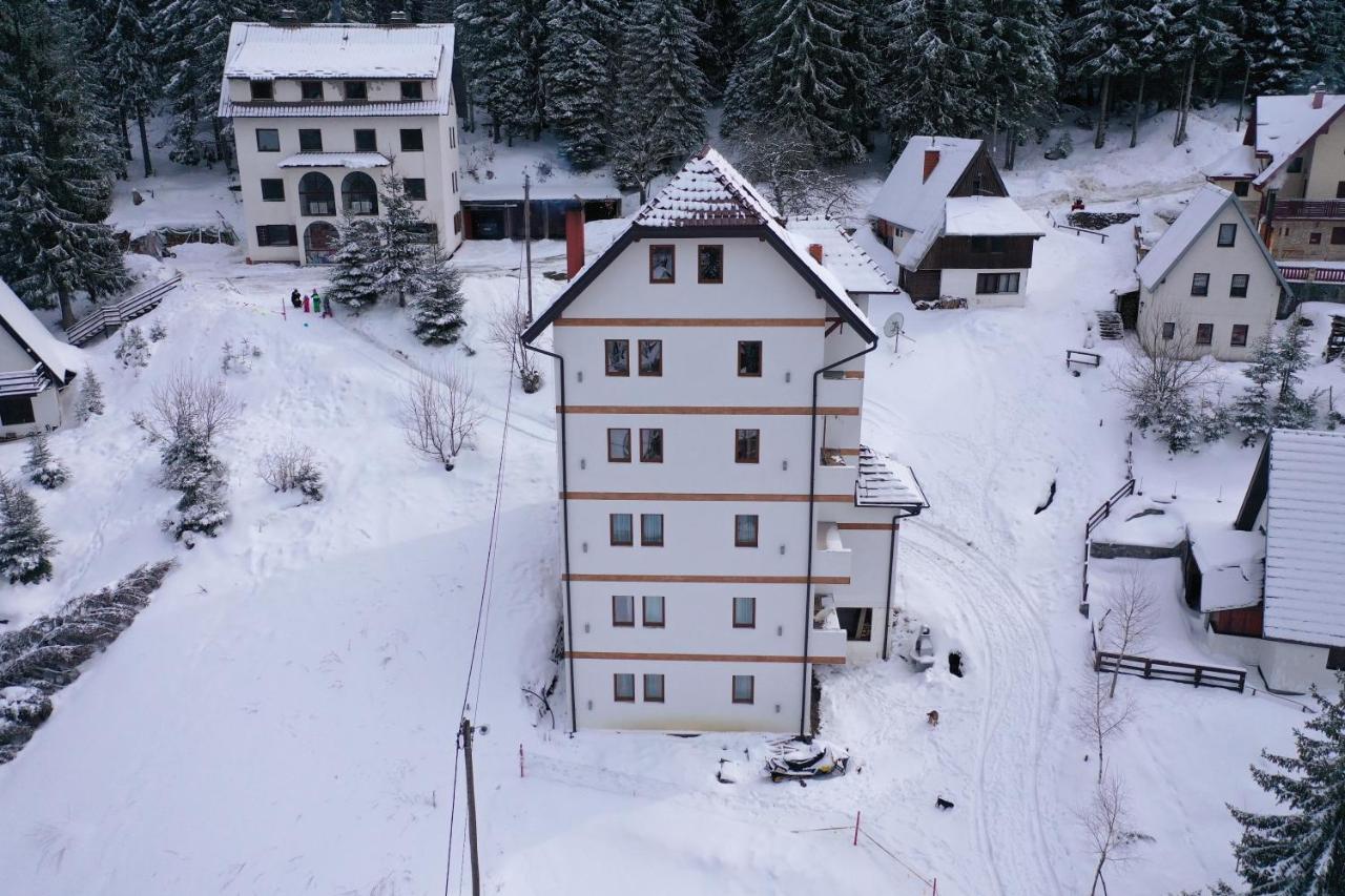 Apartment Petrovic Kopaonik Kültér fotó
